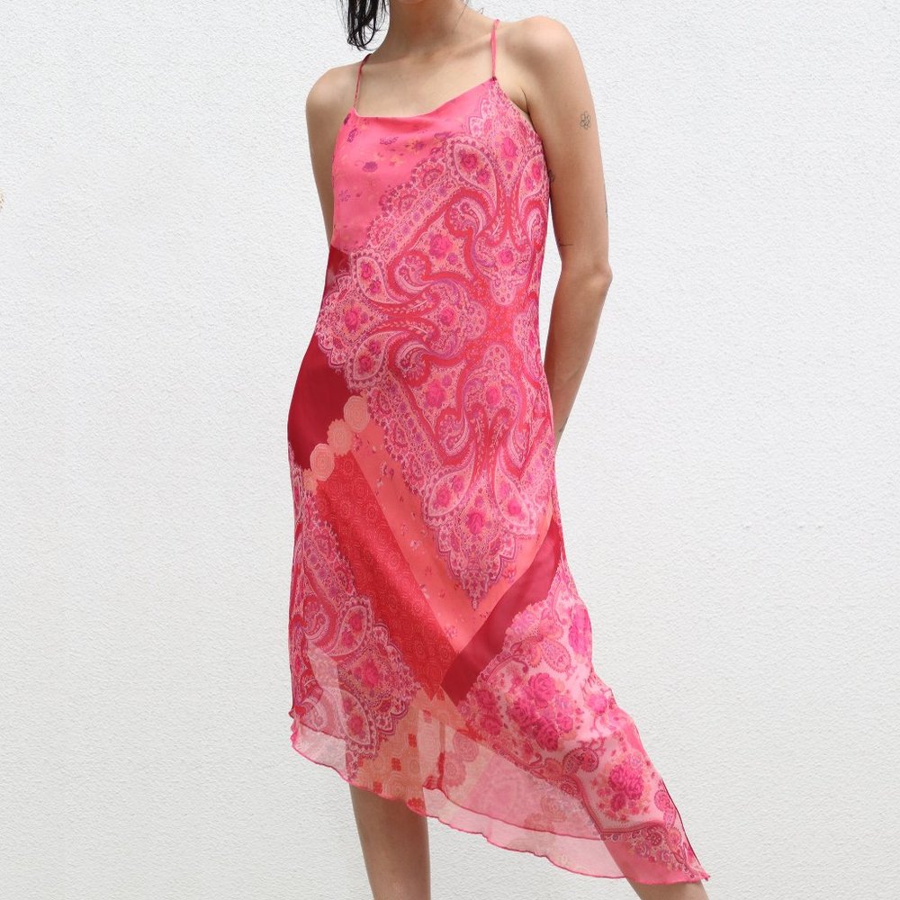 California Concepts Dress in pink paisley pattern BEAUTIFUL